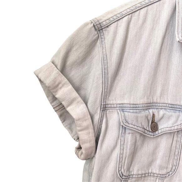 Gap 1969 Short Sleeve Light Indigo Jean Jacket in Size Small - Picture 8 of 16